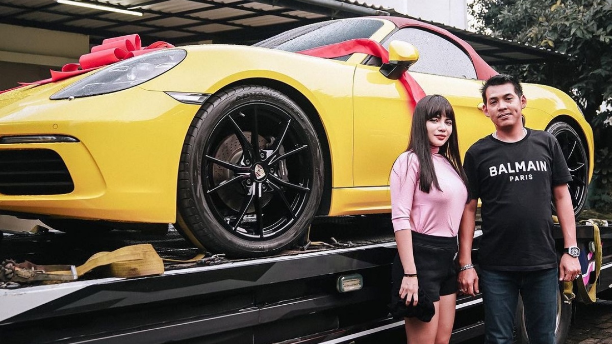 Respons Dinar Candy Disebut Diceraikan Ko Apex Lewat Video Call