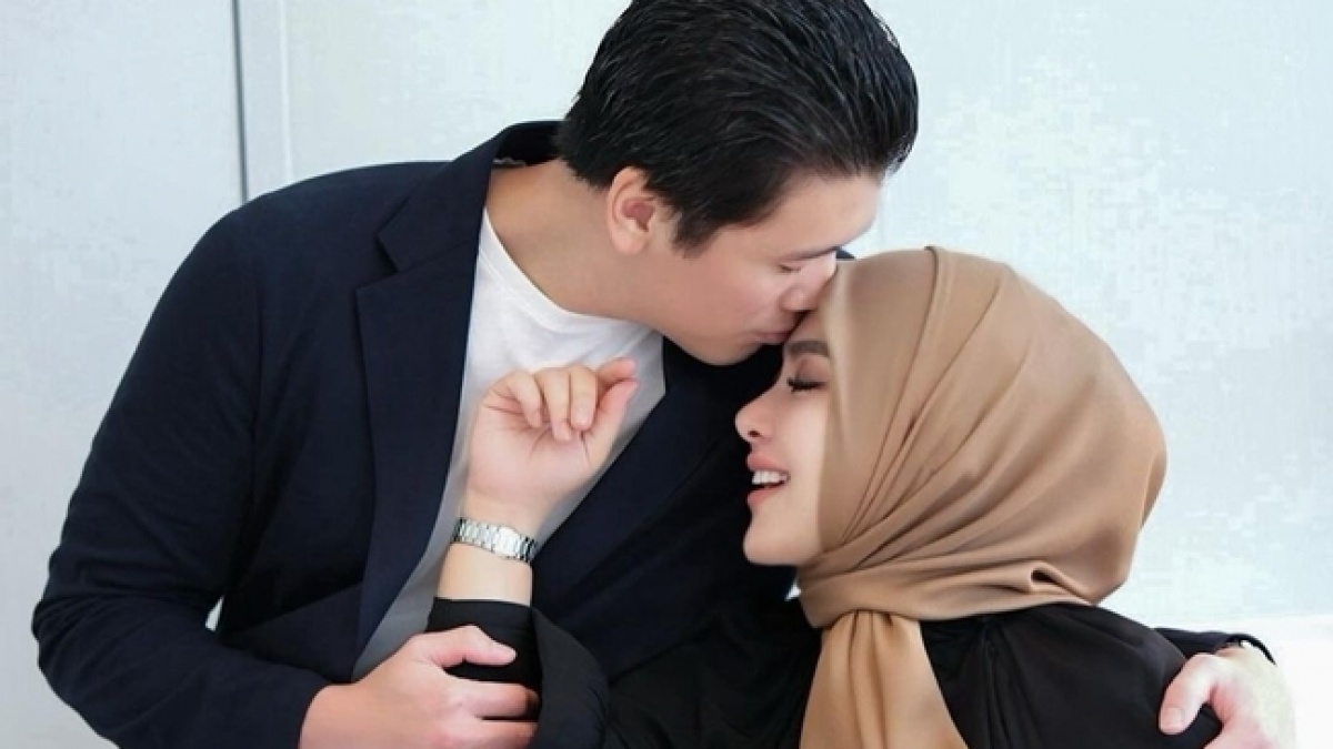 Reino Barack Benarkan Kalau Syahrini Hamil Anak Pertama, Ini Peran Suami yang Tak Boleh Lalai Selama Istri Mengandung