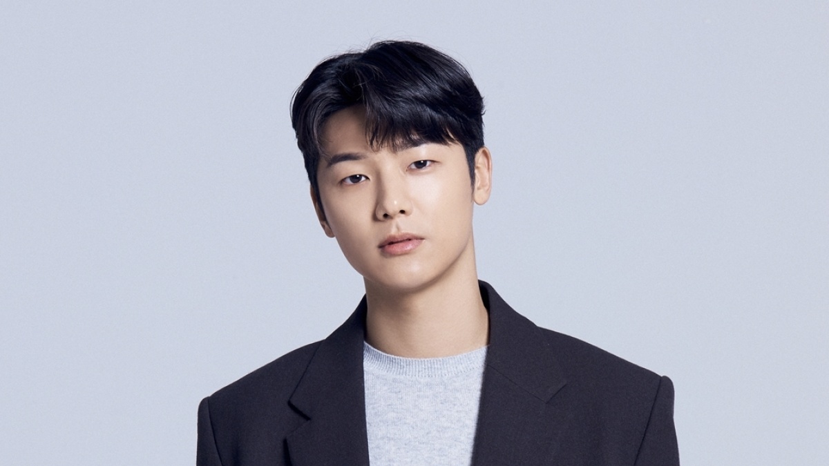 Hadir di Jakarta, Kang Min-Hyuk & Blue Pongtiwatang akan Meriahkan Pembukaan The Coach Restaurant Pertama di Dunia