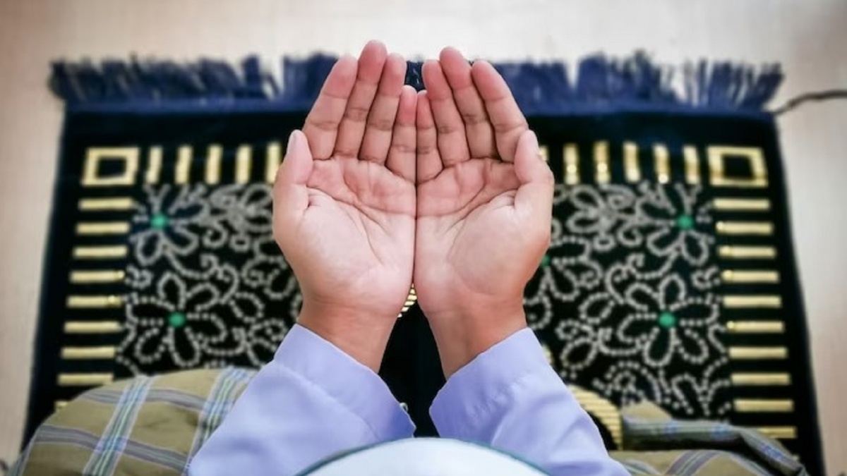 Teks Doa Setelah Sholat Tarawih Pendek dan Tuntunan Dzikir Bulan Ramadhan 2024