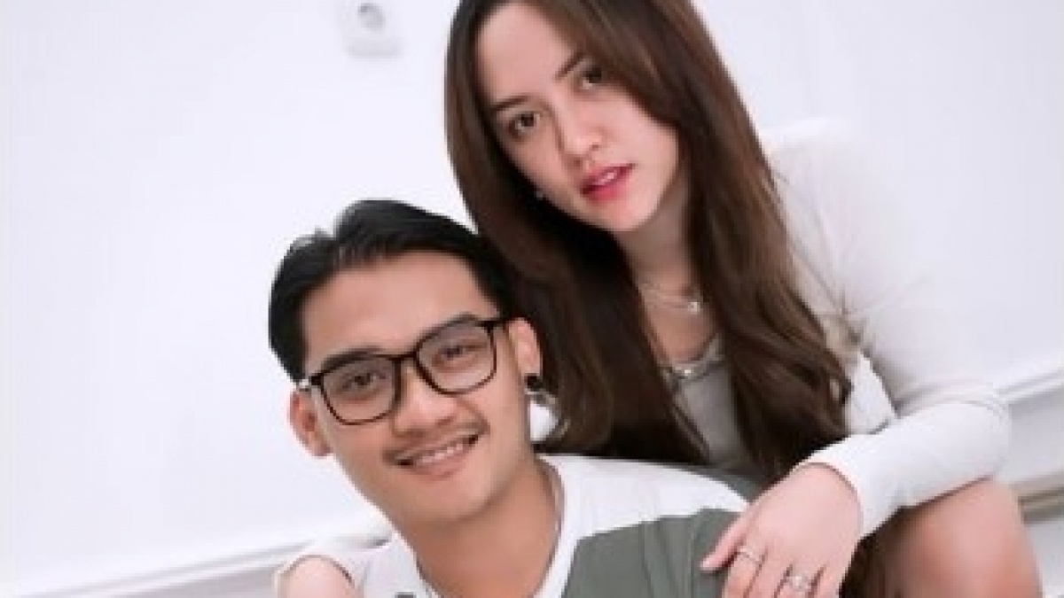 'Siapa Cepat Dia Dapat' Ini Kisah Perjalanan Cinta Happy Asmara dan Gilga Sahid