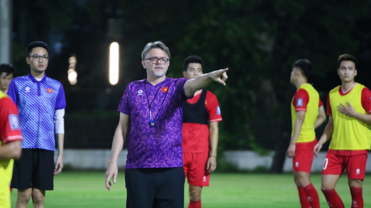 Federasi Sepak Bola Vietnam Kritik Rumput SUGBK, Disebut Masih Rusak usai Konser
