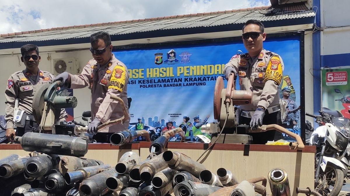 Makassar Lebih Tenang! Ribuan Knalpot Brong Dimusnahkan