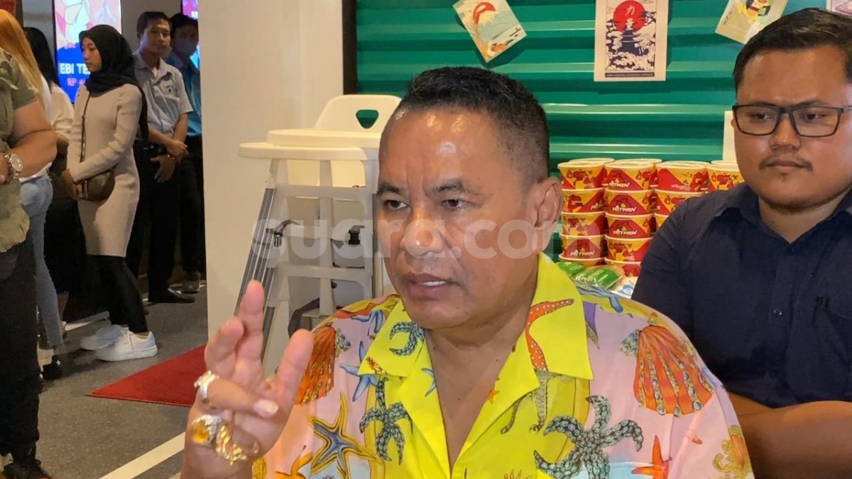 Hotman Paris Segera Bangun Masjid, Tapi Warganet Malah Nyinyir: Pencitraan!