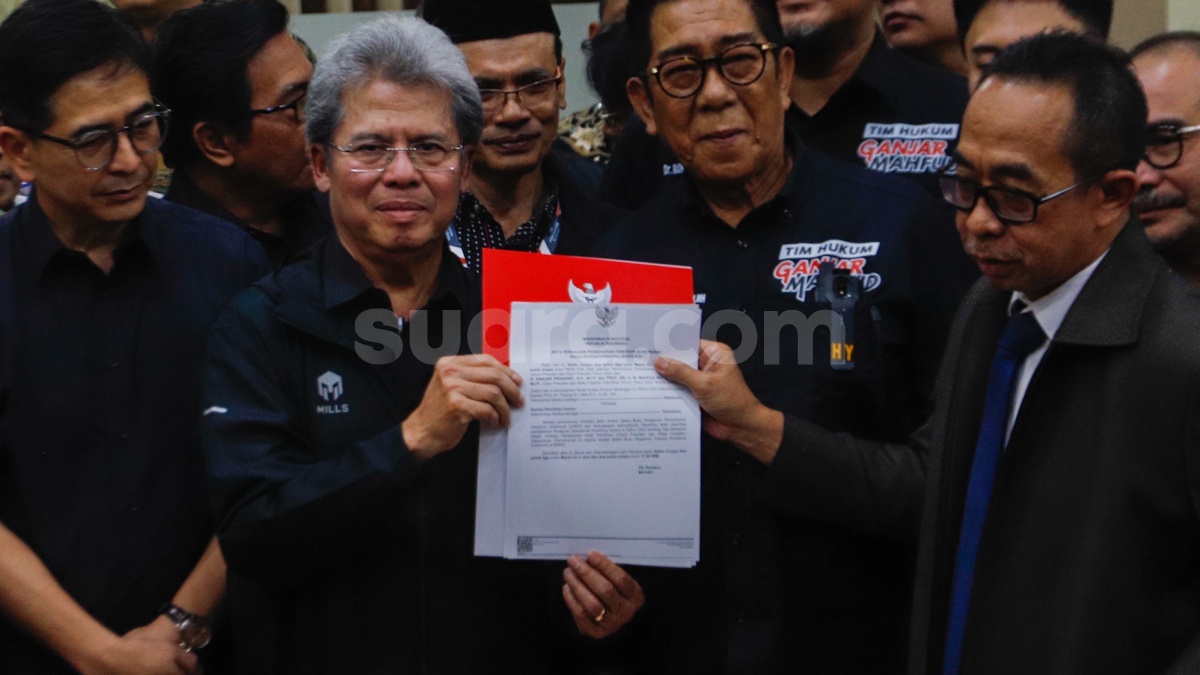 Resmi Ajukan Gugatan Ke MK, Tim Ganjar-Mahfud Minta Prabowo-Gibran Didiskualifikasi Dan Hasil Pilpres Dibatalkan