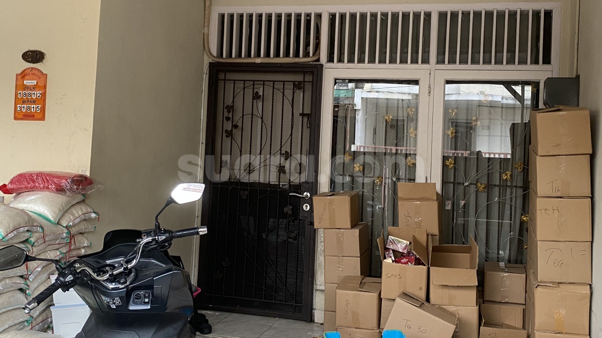 Diduga Sekap Cewek yang Ditawari jadi Buzzer, Rumah Kader PSI Terduga Pelaku Pelecehan Penuh Karung Beras dan Sembako
