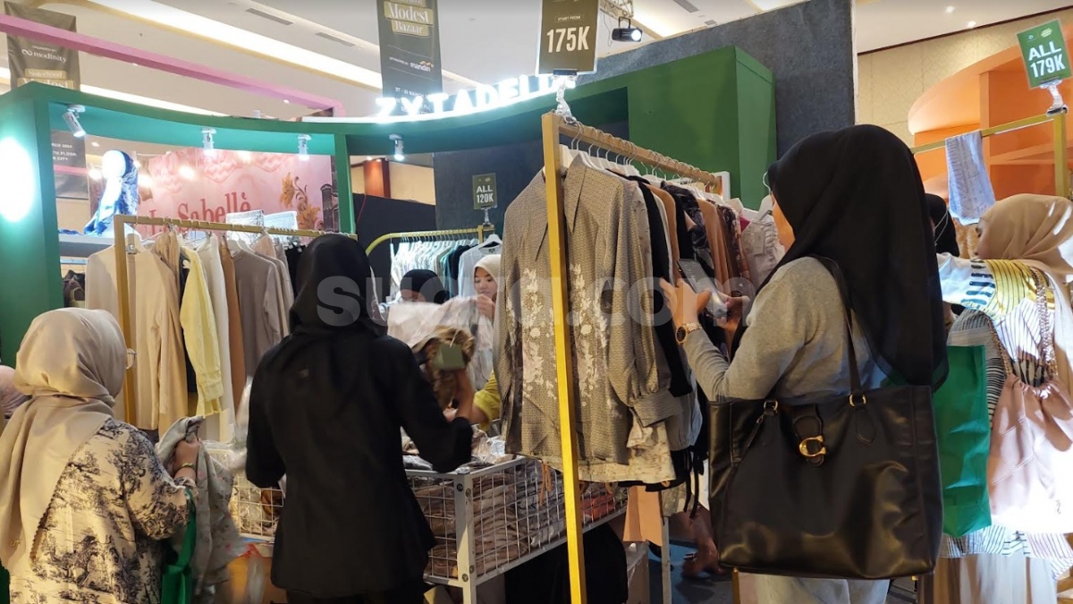 Bazar Baju Lebaran Serba Lokal Mulai Dari Rp100 Ribuan Cuma Ada di Sini, Yuk Borong!