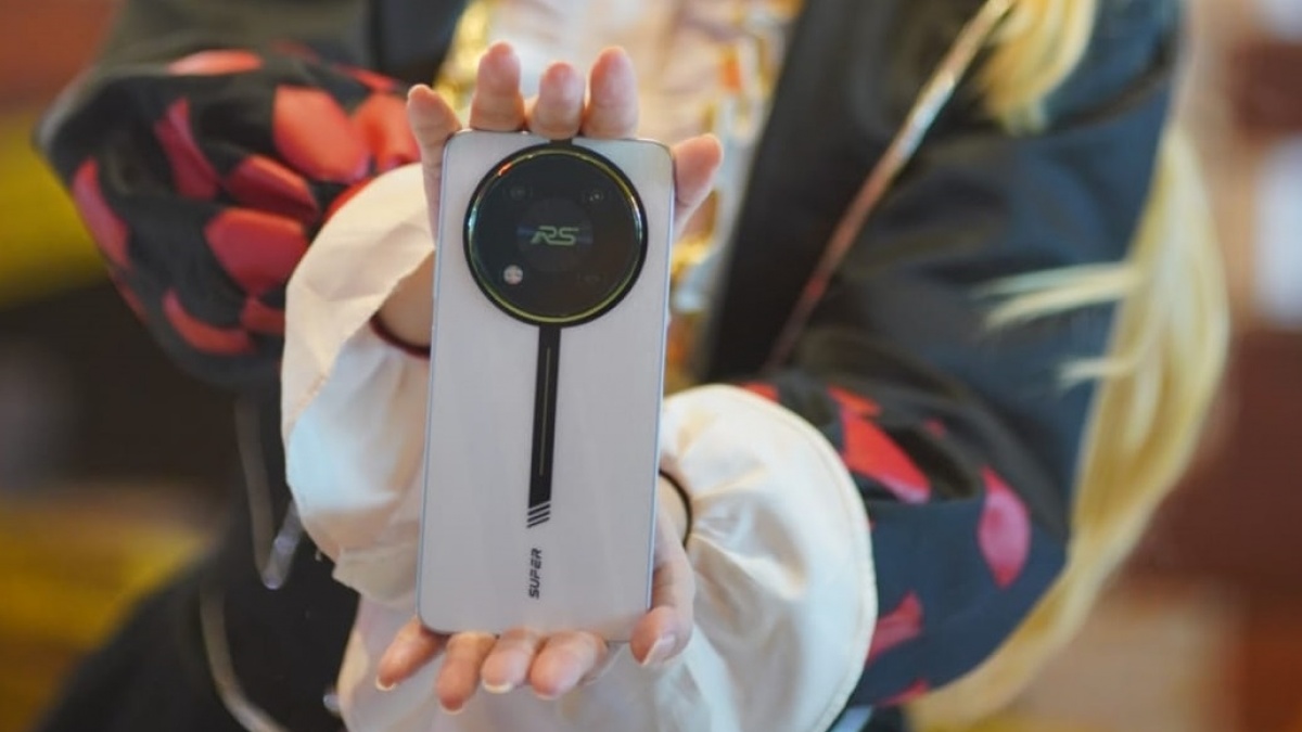 Budget Terbatas? Ini HP Murah Spek Dewa untuk Bikin Konten TikTok dan YouTube di 2025!