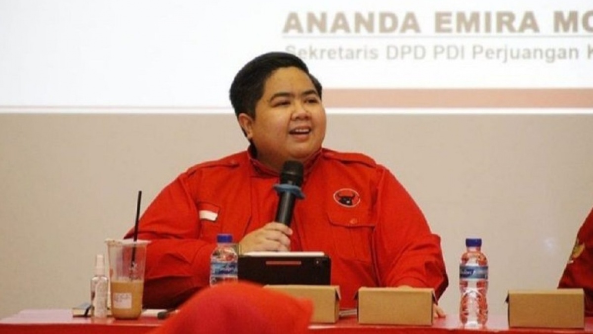 Ananda Emira Moeis Anaknya Siapa? Gaya Bicaranya Saat Wawancara Viral di X