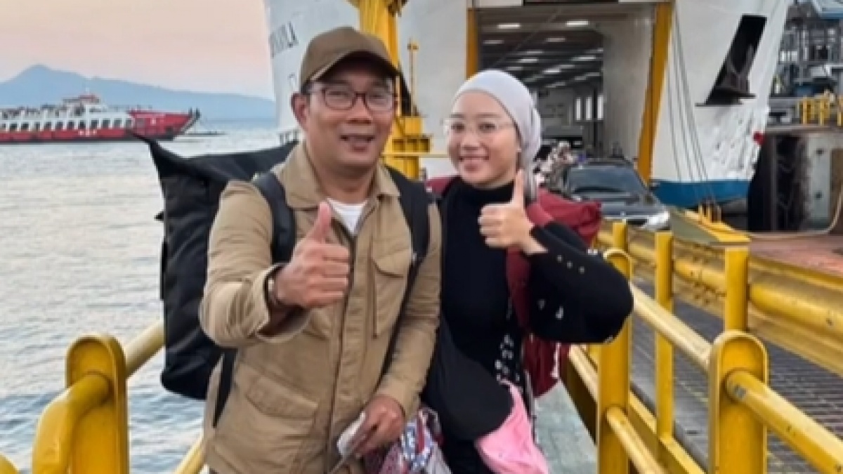 Kuliah di Luar Negeri, Anak Ridwan Kamil Tiba-tiba Putuskan Buka Hijab: Ini Caraku Jujur
