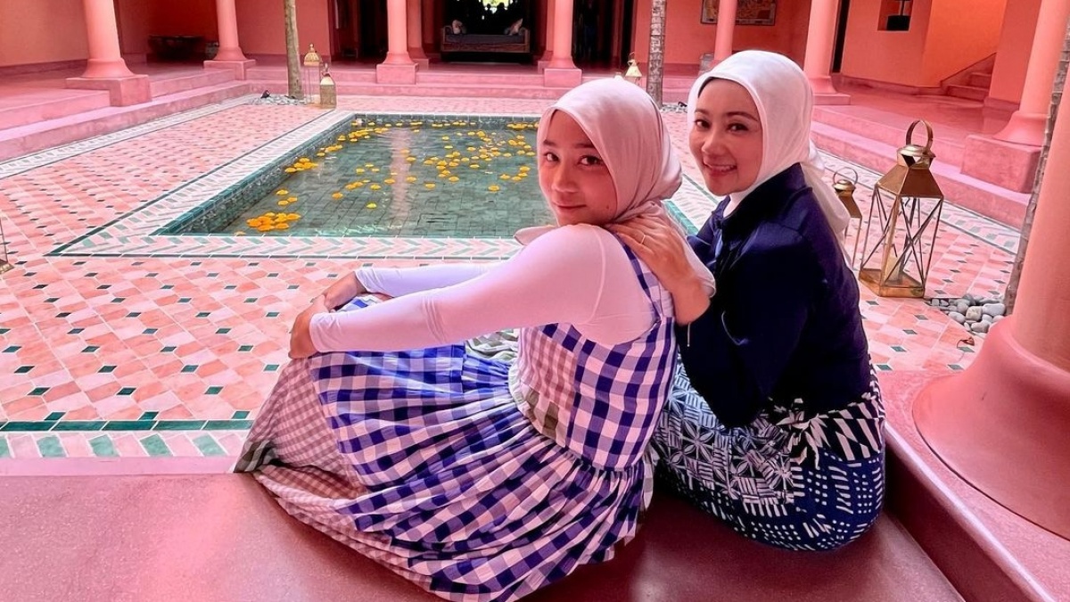 Atalia Kamil Bantah Camillia Azzahra Lepas Hijab karena Lingkungan: Saya Ajarkan Agama Sudah Maksimal