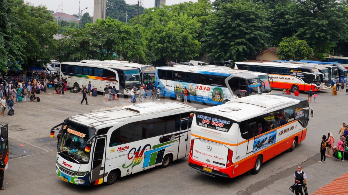 1,1 Juta Pemudik Tercatat Sudah Pulang Kampung Naik Angkutan Umum