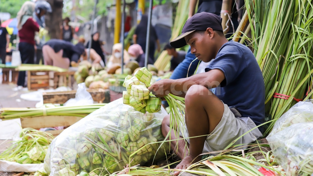 Lebaran Ketupat Menurut Islam, Boleh atau Tidak? Simak Penjelasan Ulama dan Makna Filosofinya