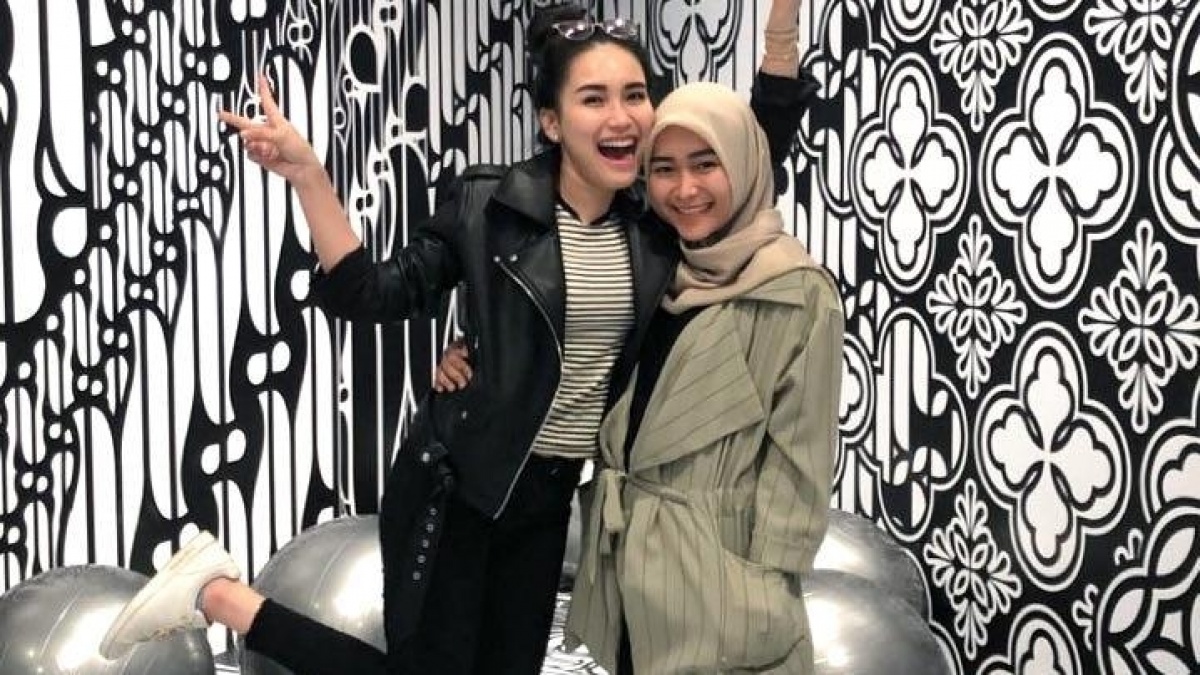Diam-Diam Jadi CEO Bisnis Skincare, Ini Pendidikan Syifa Adik Ayu Ting Ting