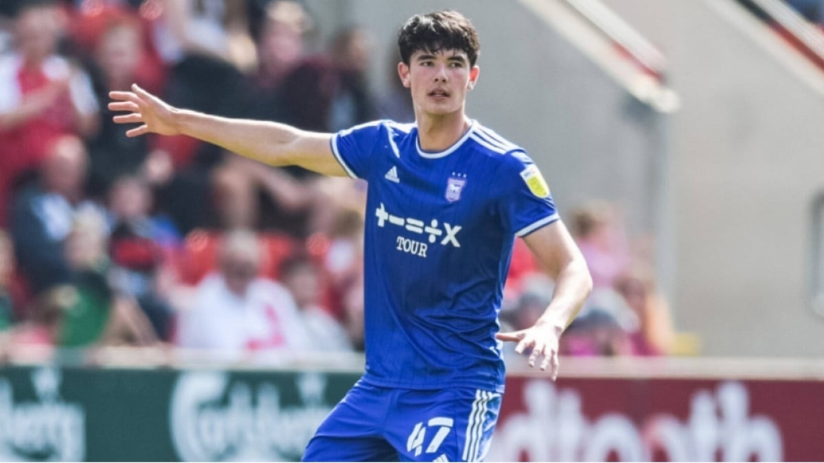 Baru Masuk Skuad Ipswich Town di Premier League, Elkan Baggott Justru Dapat Kabar Buruk