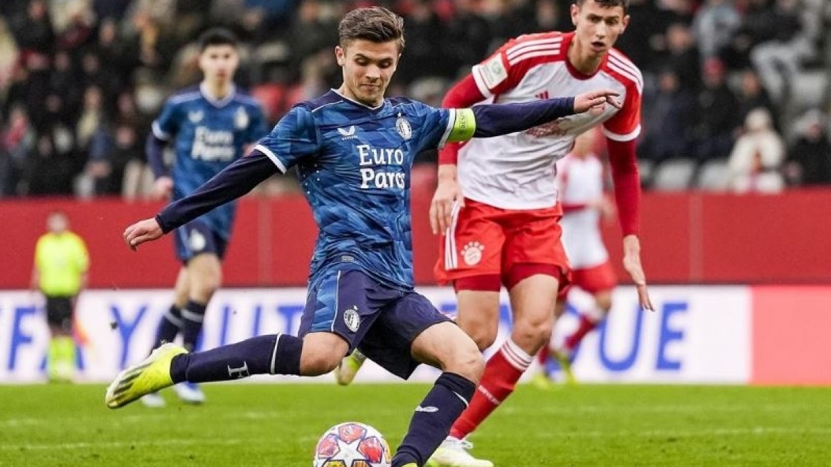 3 Fakta Menarik Mike Kleijn: Konco Sandy Walsh, Calon Pesaing Baru Pratama Arhan