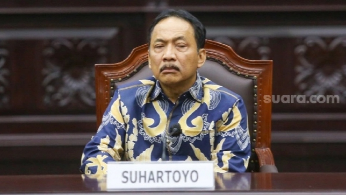 Curhat Babak Belur Tak Mampu Sewa Pengacara usai 3 Kali Gagal Nyaleg, Ketua MK ke Caleg Gerindra: Belum 4 Kali Kan?
