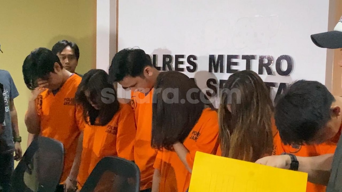 6 Selebgram Termasuk Chandrika Chika Ditangkap Karena Narkoba, Polisi Buru Sosok R