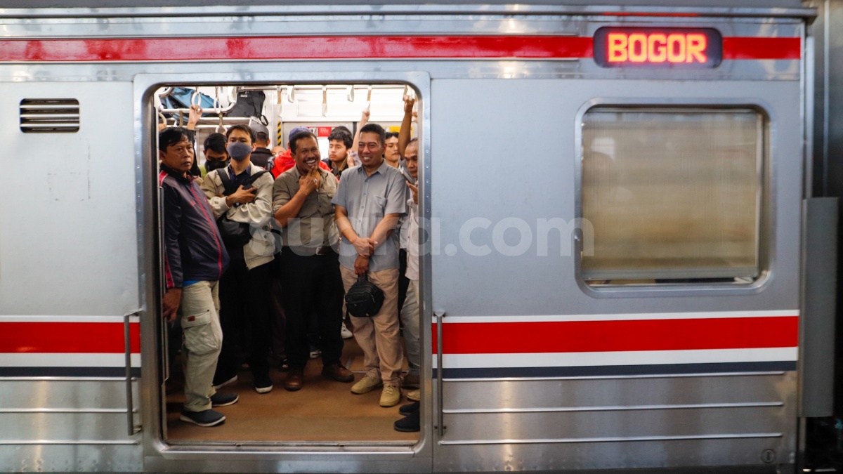 Aturan Makan di LRT, KRL, dan MRT Selama Ramadan 2026
