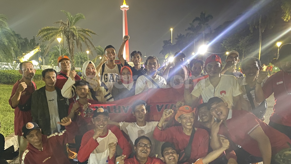 Rela Gak Nonton Sinetron Buat Nobar Timnas di Monas, Emak-emak: Semua Demi Indonesia