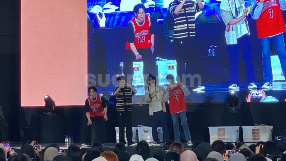 Day6 Antusias Manggung di Saranghaeyo Indonesia Hari Ini: Tetap Hot Ya Kalian!