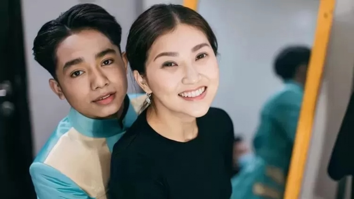 Pantas Betrand Peto Sering Nempel Sarwendah, Ternyata Bagian dari Bahasa Cinta?
