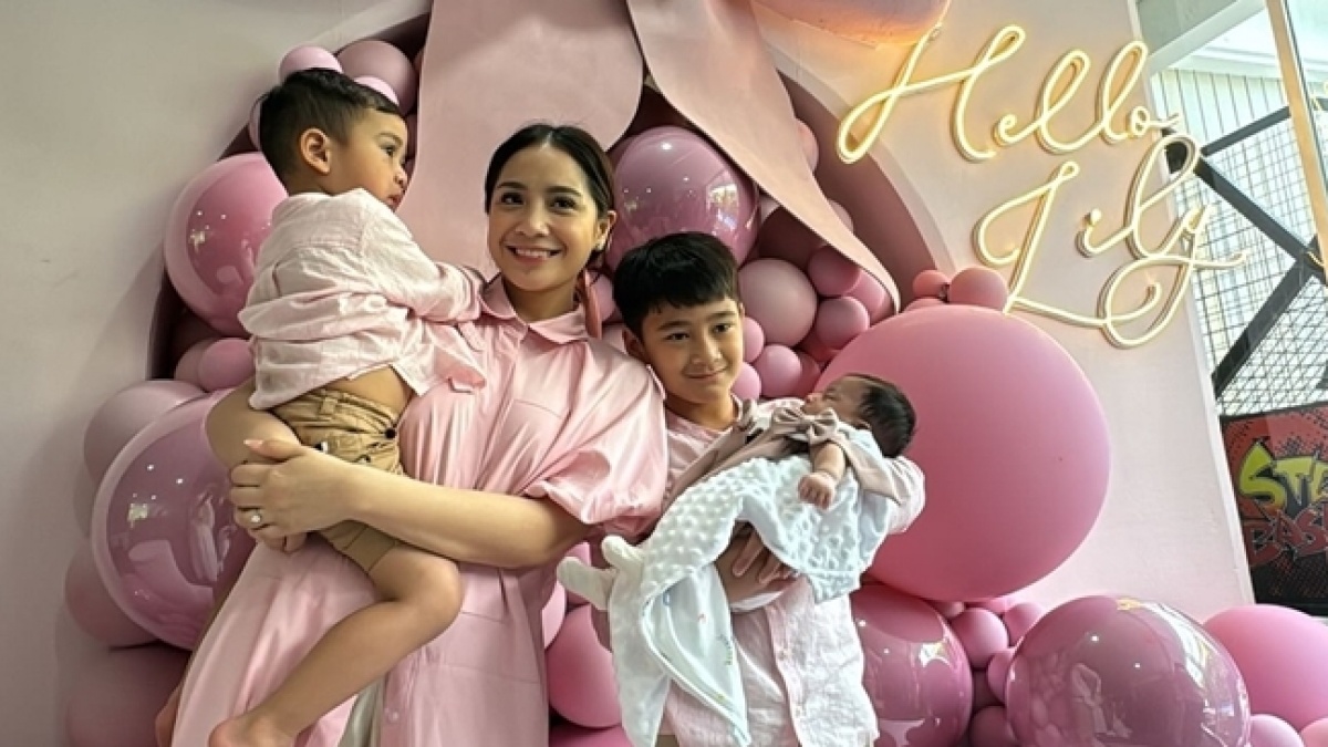 Mau Beli Perhiasan Buat Lily, Ekspresi Nagita Slavina Jadi Perbincangan