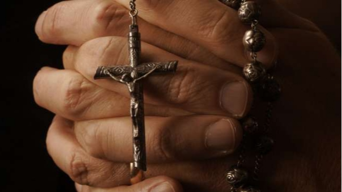 Urutan Doa Rosario untuk Umat Katolik di Bulan Maria