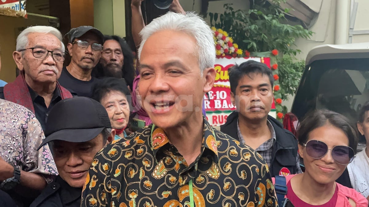 Siti Atikoh Puncaki Survei Elektabilitas Survei Cawagub Jateng, Ganjar: Masak Sih?