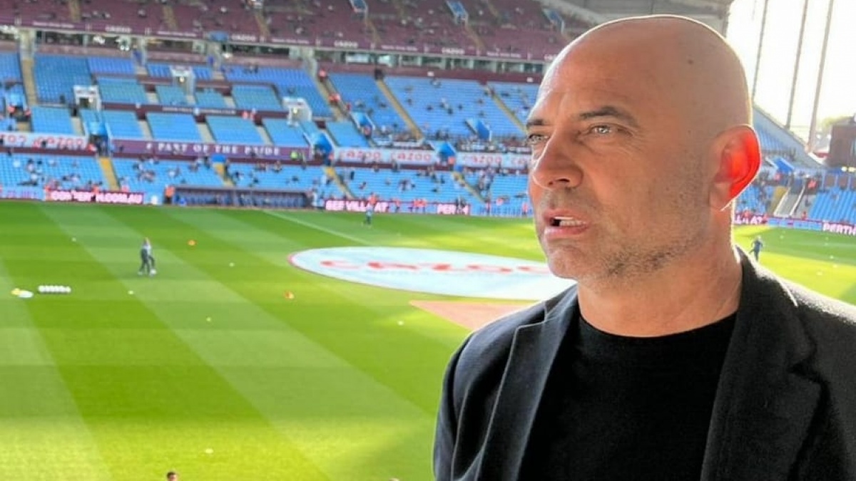 Eks Real Madrid Juan Esnaider Latih PSBS Biak, Bisakah Sesukses Koleganya dari Argentina?