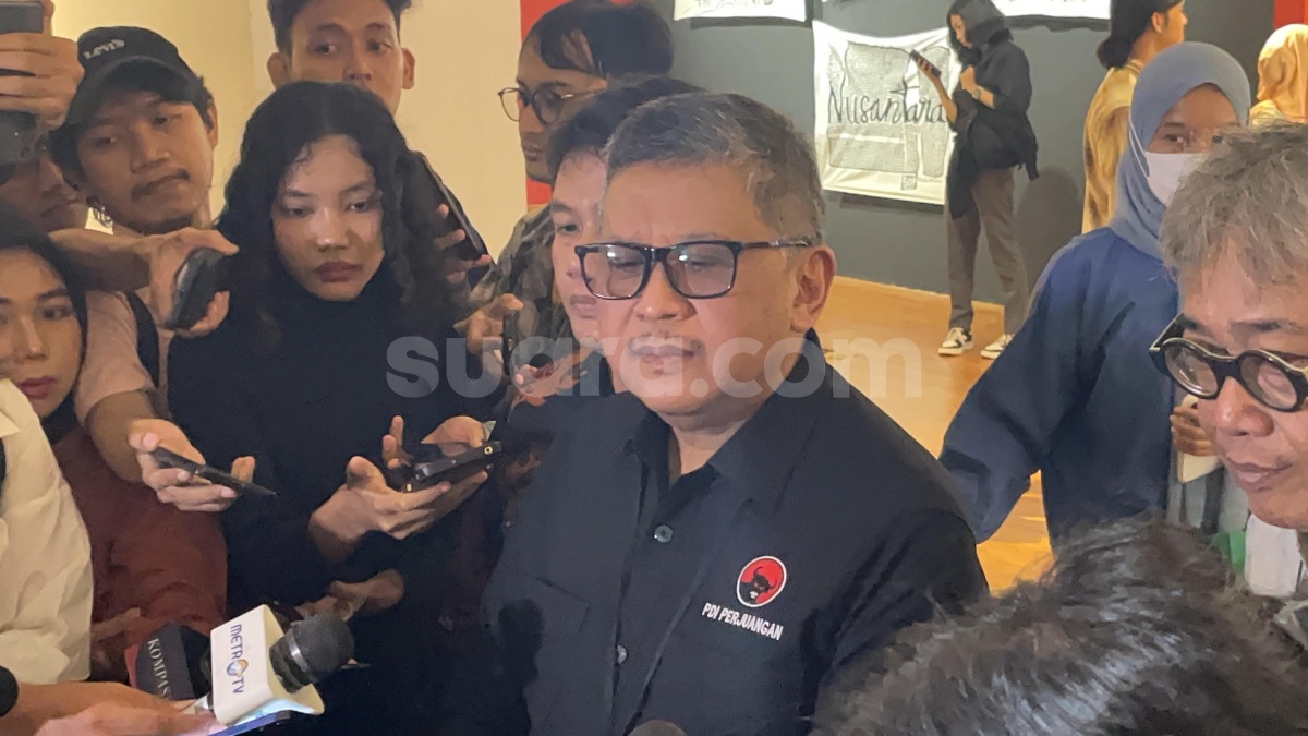 Hasto PDIP Senggol Bobby Nasution Gabung Gerindra: Ada yang Bergabung Karena Kepentingan Kekuasaan