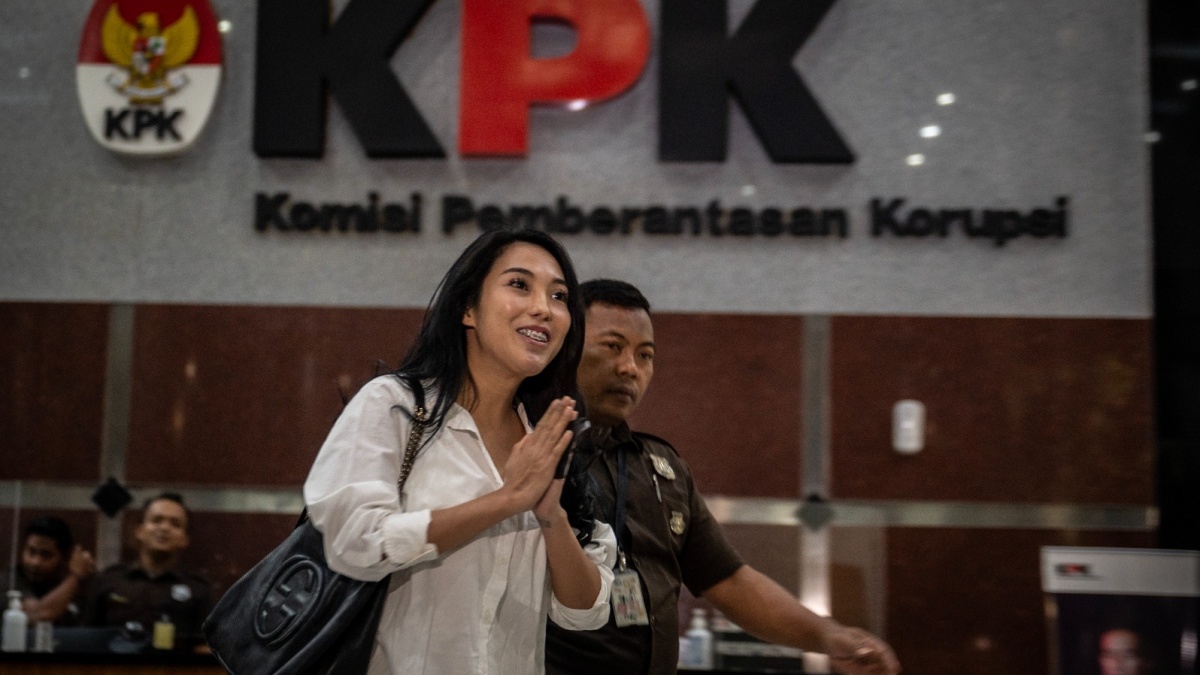Diperiksa Penyidik KPK, Biduan Nayunda Nabila Dicecar soal Transferan Uang dari SYL