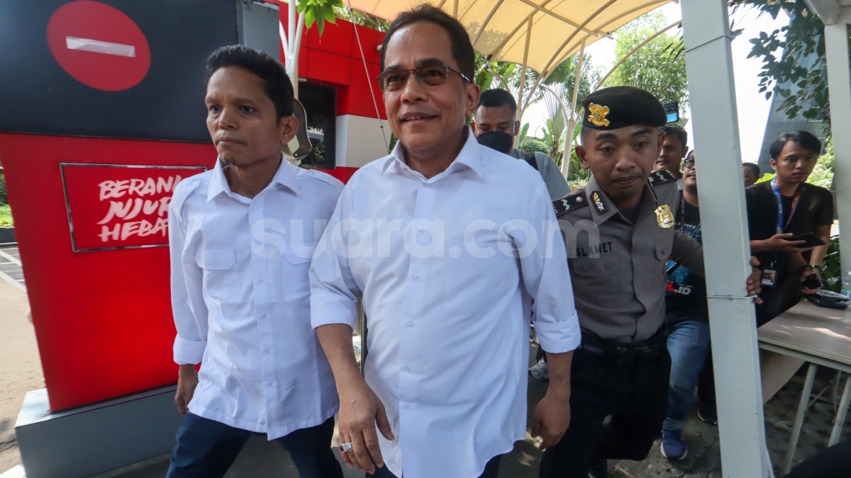 Sekjen DPR Masih Bebas, KPK Ungkap 'Satu Kepingan Puzzle' yang Ganjal Penahanan