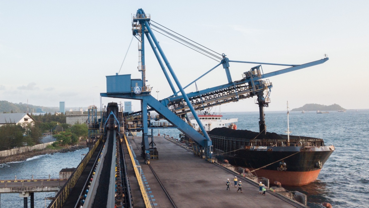 PTBA Jajal Peluang Gandeng China di Proyek DME usai Ditinggal Investor AS