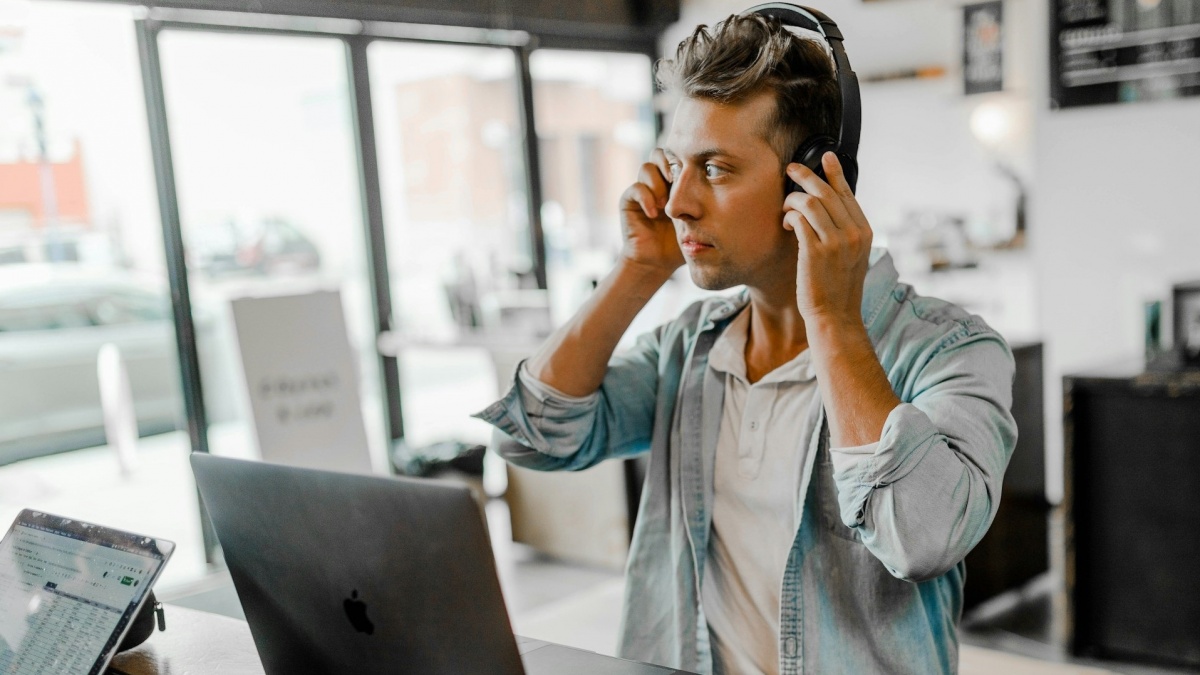 Mencetak Talenta Virtual Assistant Indonesia Siap Go Global