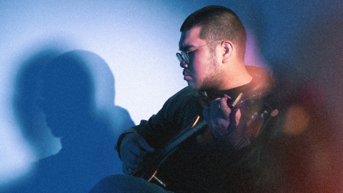 Kaleb J Rilis Single Terbaru Melepaskanmu', Kisahkan Beratnya Melepaskan Sosok Tercinta
