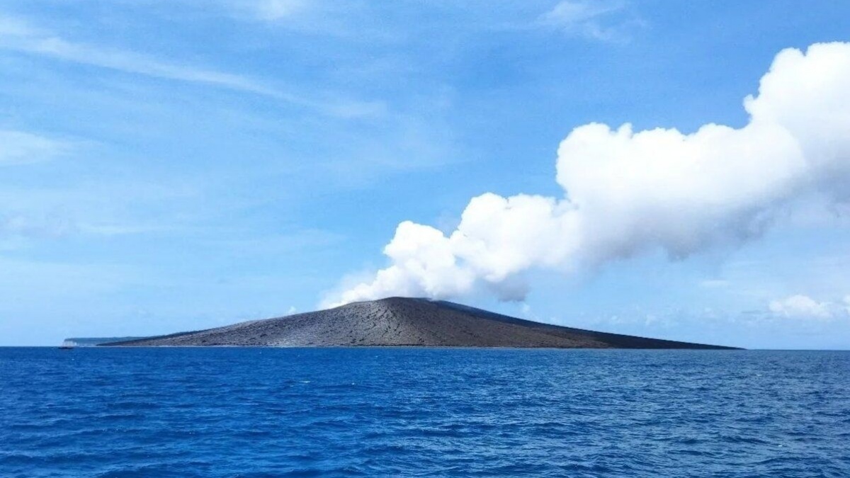 Jangan Tertipu! Video Erupsi Anak Krakatau Itu Hoaks, Ini Radius Bahaya yang Sebenarnya