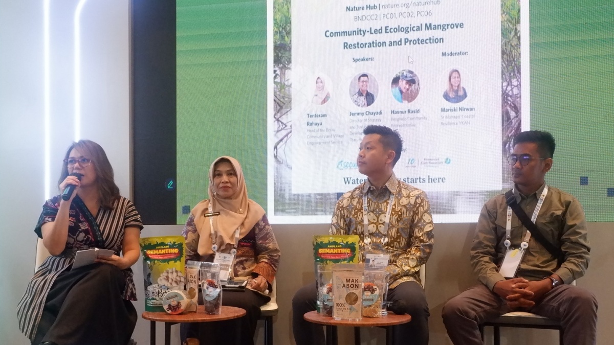 Melestarikan Sumber Air dan Mata Pencaharian Melalui Restorasi Mangrove Berbasis Masyarakat