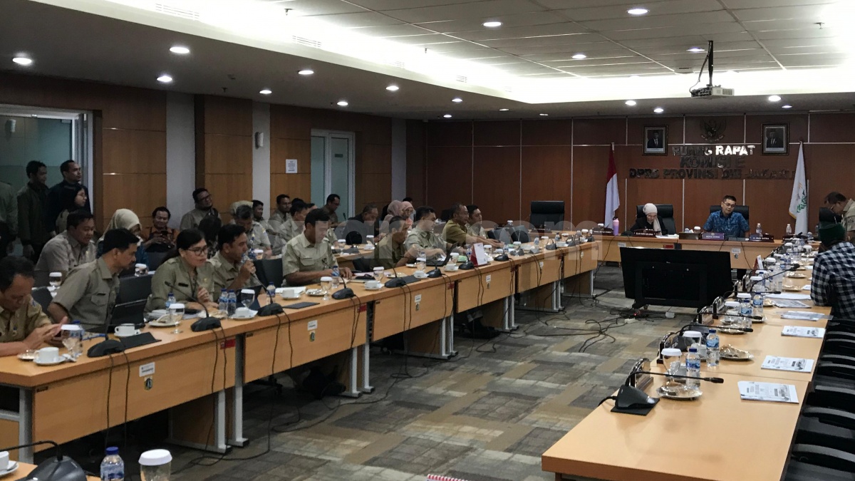 Call Center PPDB DKI Tak Bisa Dihubungi, DPRD DKI Ngomel ke Disdik: Fungsinya Apa?