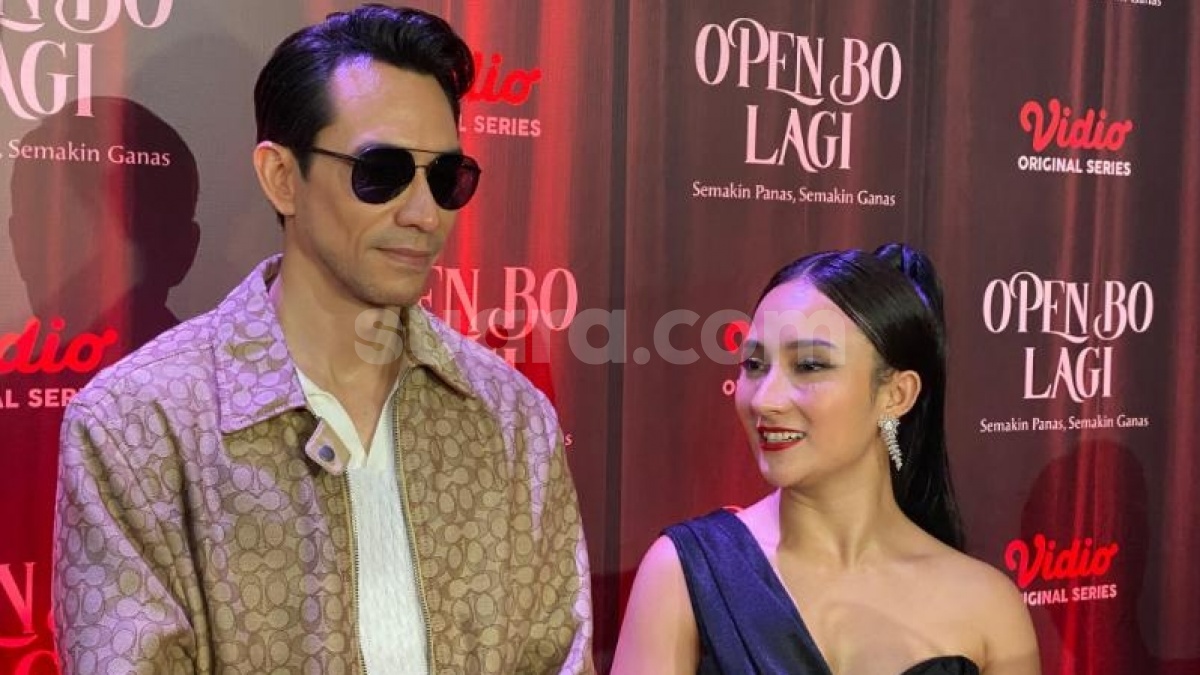 Lakoni Adegan Intim dengan Naomi Zaskia, Darius Sinathrya Kantongi Izin Donna Agnesia