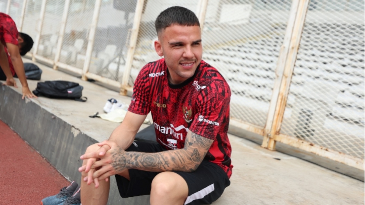 Calvin Verdonk Jatuh Cinta dengan Atmosfer Sepak Bola Indonesia: Saya Berasa di Rumah