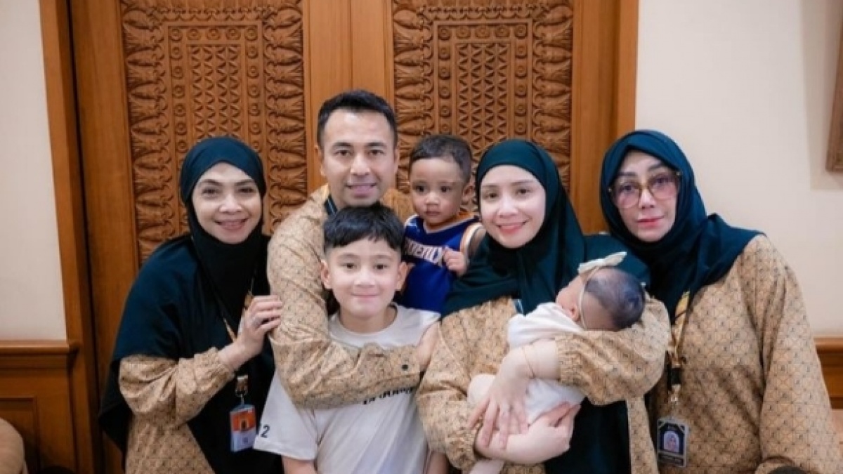 Mewahnya Hotel Raffi Ahmad Ikut Haji Furoda Luxury, Cuma Jalan Kaki ke Ka'bah dan Masjidil Haram