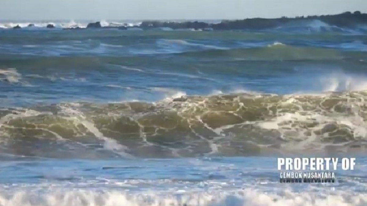 Video Tsunami di Laut Selatan Pangandaran, Fakta atau Hoax?