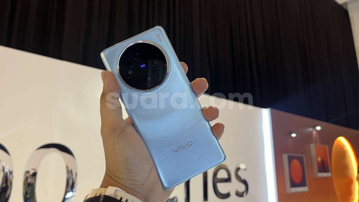 Sketsa Tampilan Vivo X200 Beredar, Kok Mirip Xiaomi 14 Ultra?