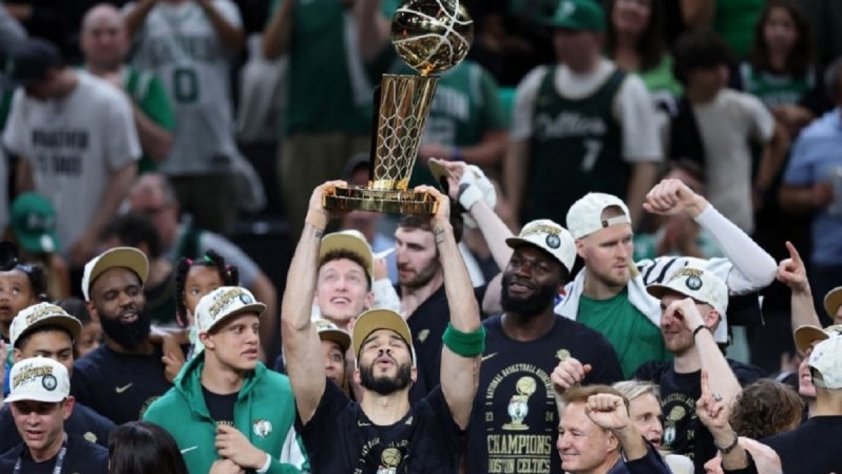 Kalahkan Dallas Mavericks di Gim 5, Boston Celtics Juara NBA 2024