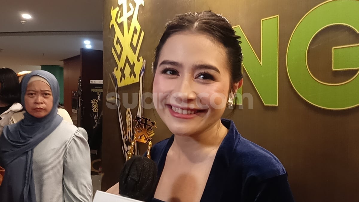 Gara-Gara Olga Syahputra, Prilly Latuconsina Tak Pernah Tolak Ajakan Foto Penggemar