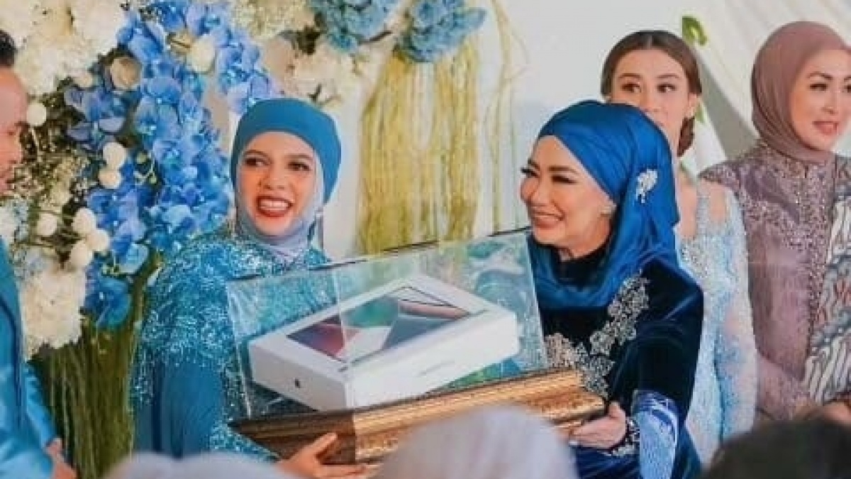 Bela Geni Faruk yang Ngotot Minta Thariq Halilintar Dipanggil Haji, Reza Artamevia Dicibir: Cari Aman Aja