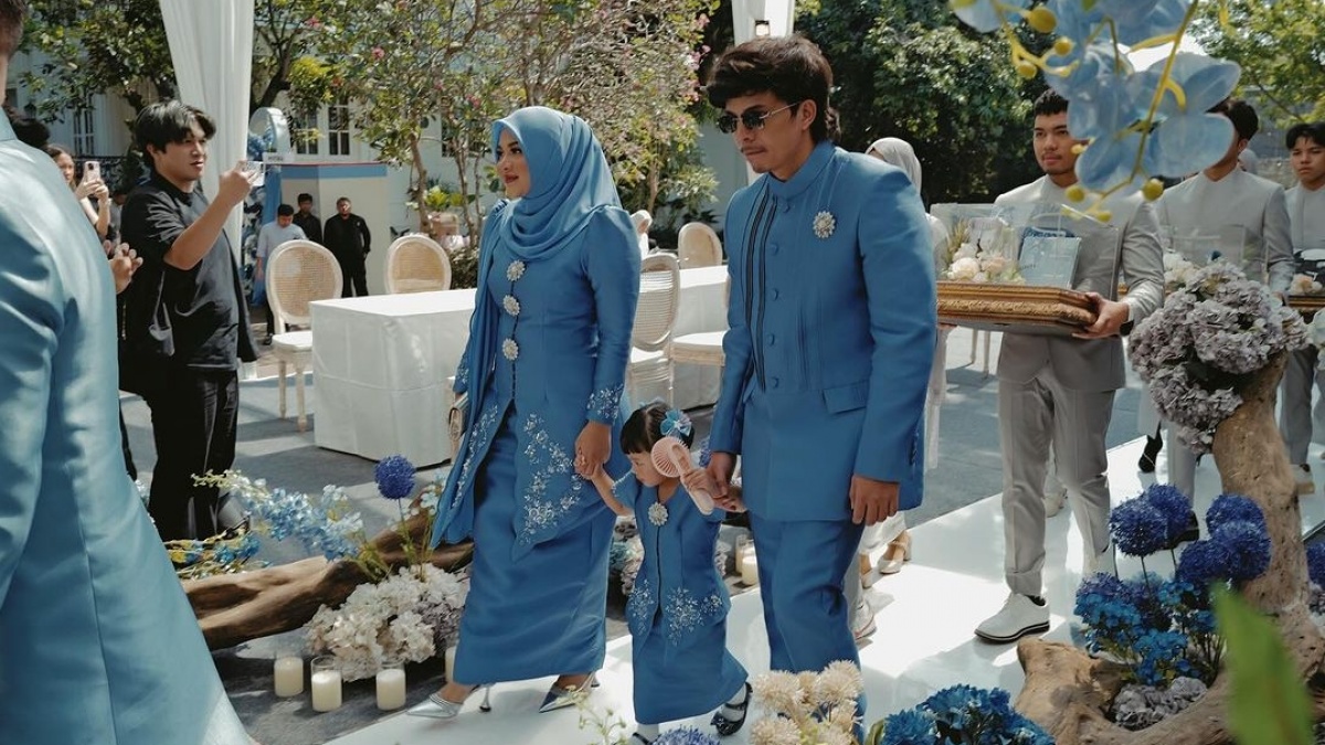 Momen Atta 'Nyapuin' Blunder Orangtuanya Soal Gelar Haji: Bercanda Itu..