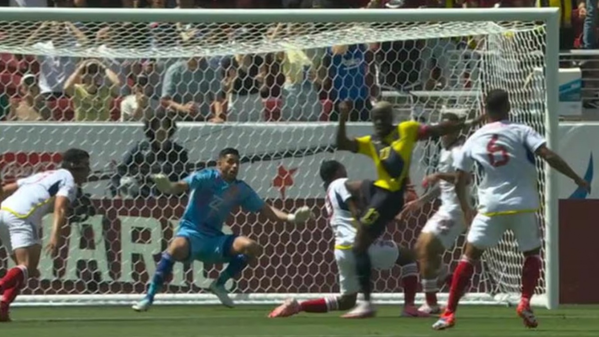 Detik-detik Mencekam! Tekel Horor Enner Valencia ke Pemain Venezuela di Copa America