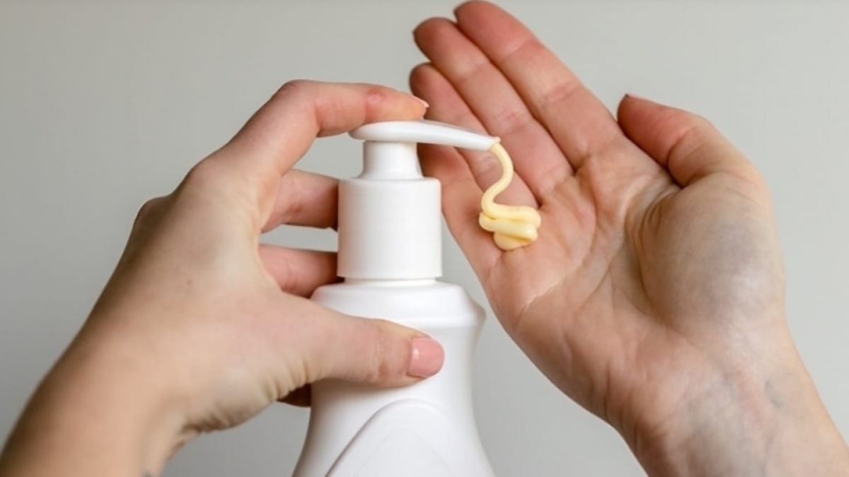 5 Body Lotion Mengandung Alpha Arbutin untuk Kulit Lebih Cerah dan Halus